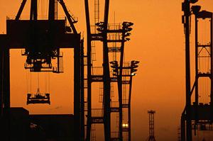 石川県で駐車場看板の看板製作なら